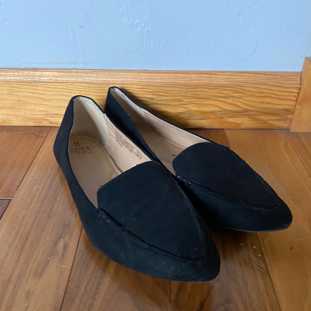 Black flats